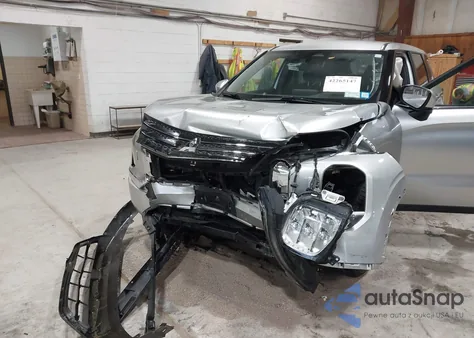 2022 Mitsubishi Outlander Es 2.5 S-Awc z USA, uszkodzony, nr VIN JA4J4TA89NZ033459